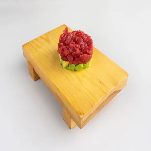 Tartar atún picante